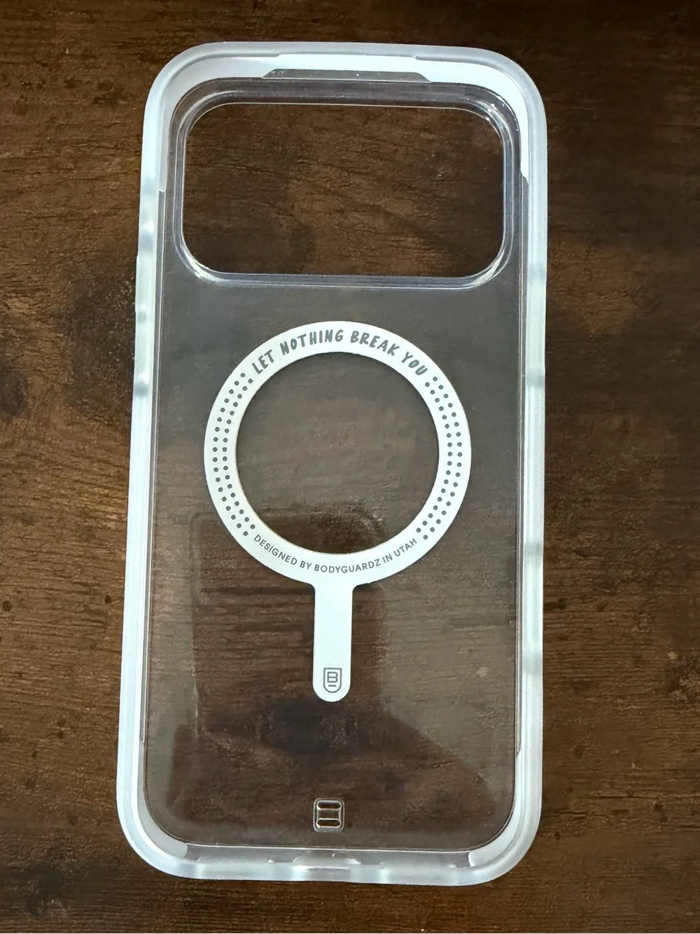 BRAND NEW!!! MagSafe Bodyguardz clear iPhone 17 pro max case